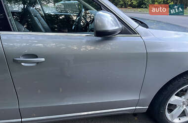 Внедорожник / Кроссовер Audi Q5 2011 в 