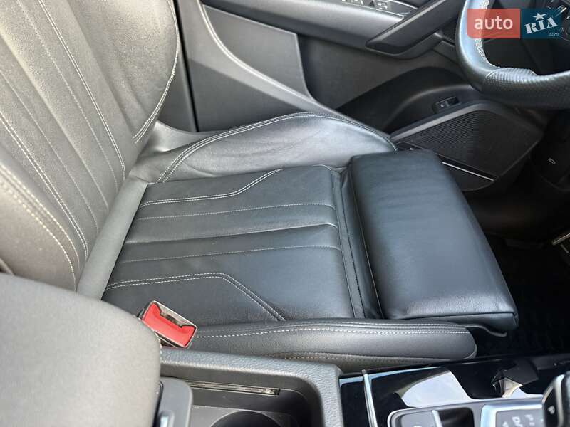 Позашляховик / Кросовер Audi Q5 2021 в Києві