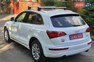 Внедорожник / Кроссовер Audi Q5 2015 в 