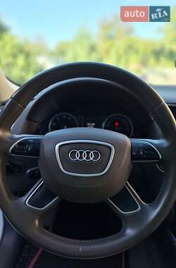 Внедорожник / Кроссовер Audi Q5 2015 в 