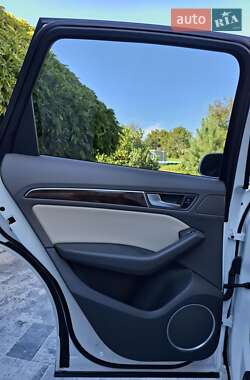 Внедорожник / Кроссовер Audi Q5 2015 в 