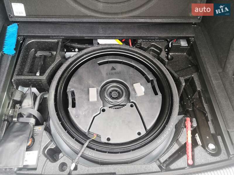 Позашляховик / Кросовер Audi Q5 2023 в Львові