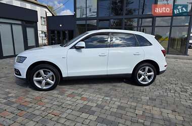 Внедорожник / Кроссовер Audi Q5 2012 в 