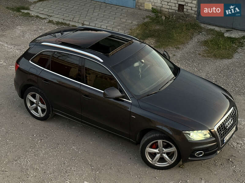 Внедорожник / Кроссовер Audi Q5 2009 в 