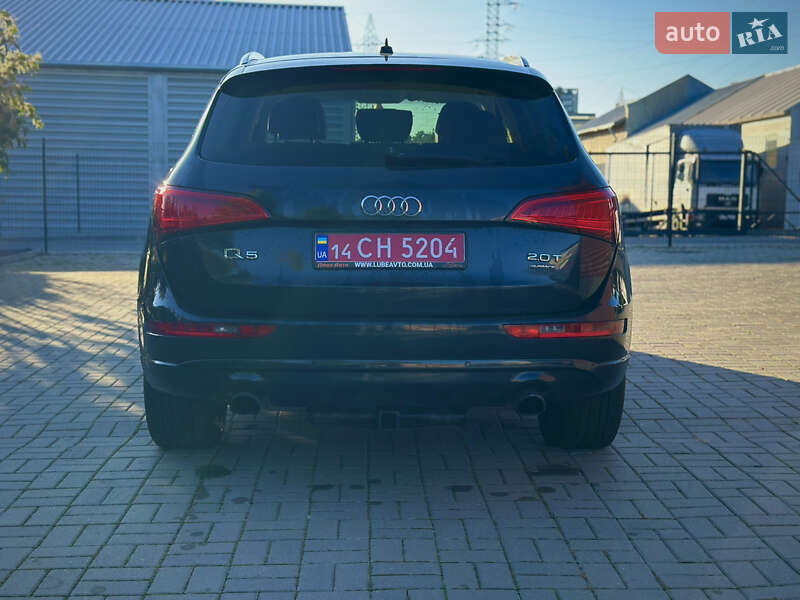 Позашляховик / Кросовер Audi Q5 2016 в Львові