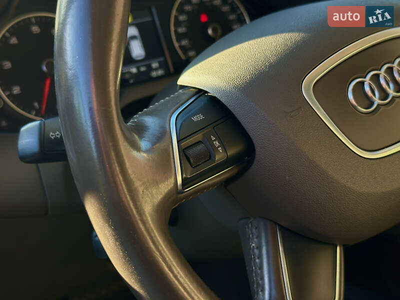 Позашляховик / Кросовер Audi Q5 2016 в Львові