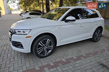 Позашляховик / Кросовер Audi Q5 2020 в Миколаєві