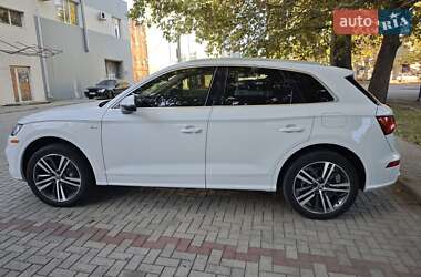 Позашляховик / Кросовер Audi Q5 2020 в Миколаєві