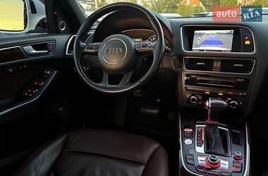 Внедорожник / Кроссовер Audi Q5 2015 в 