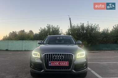 Внедорожник / Кроссовер Audi Q5 2015 в 