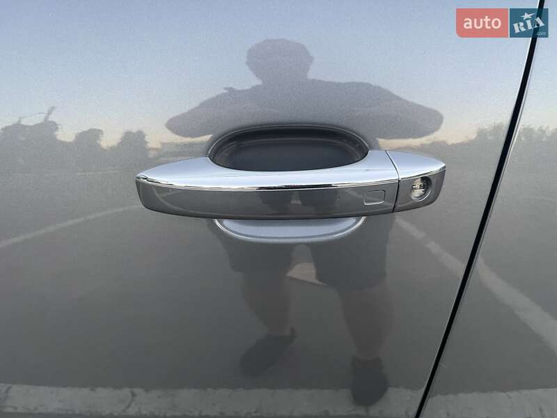 Позашляховик / Кросовер Audi Q5 2015 в Дубні