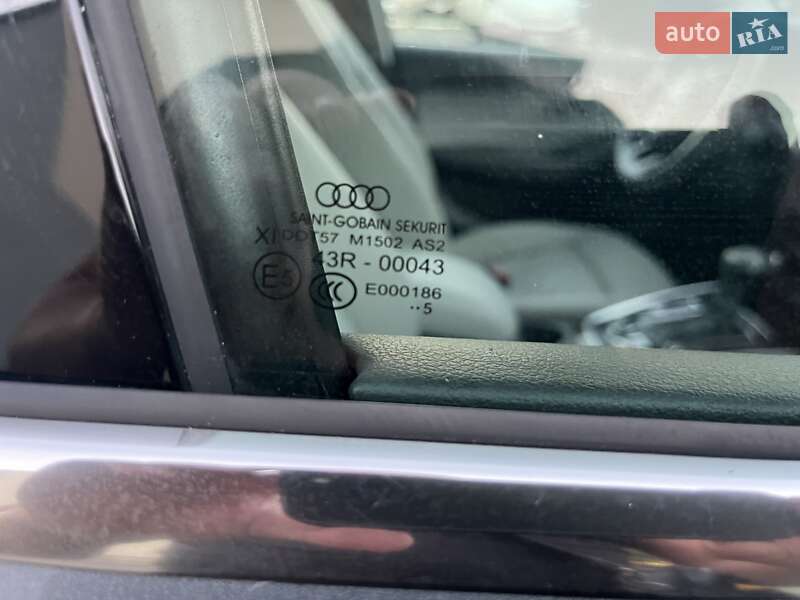 Позашляховик / Кросовер Audi Q5 2015 в Дубні