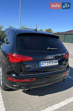 Внедорожник / Кроссовер Audi Q5 2015 в 