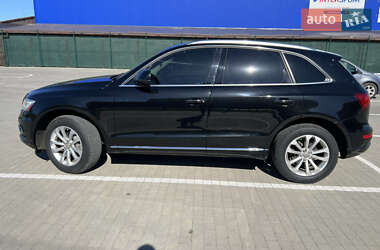 Внедорожник / Кроссовер Audi Q5 2015 в 
