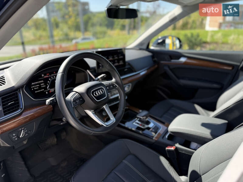 Внедорожник / Кроссовер Audi Q5 2022 в Львове фото 22 Внедорожник / Кроссовер Audi Q5 2022 в Львове
