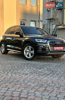 Внедорожник / Кроссовер Audi Q5 2017 в Луцке