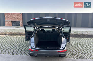 Внедорожник / Кроссовер Audi Q5 2011 в 