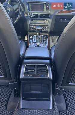 Внедорожник / Кроссовер Audi Q5 2011 в 
