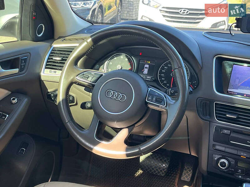 Позашляховик / Кросовер Audi Q5 2014 в Львові