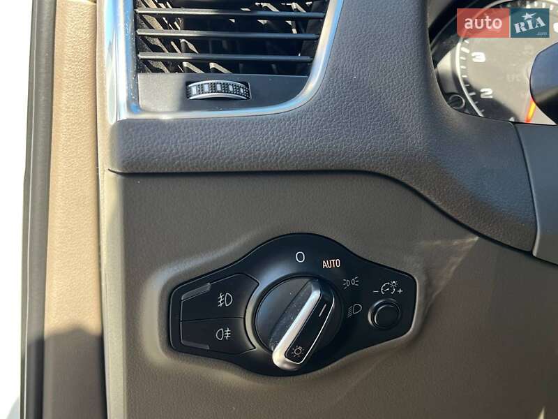 Позашляховик / Кросовер Audi Q5 2014 в Львові