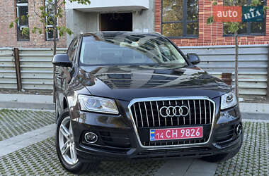 Внедорожник / Кроссовер Audi Q5 2016 в 
