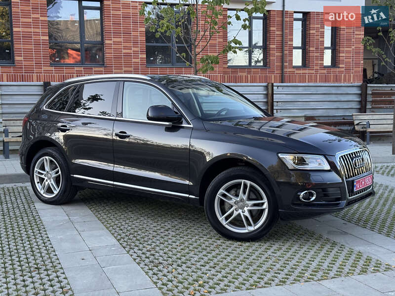 Позашляховик / Кросовер Audi Q5 2016 в Самборі