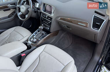 Внедорожник / Кроссовер Audi Q5 2016 в 