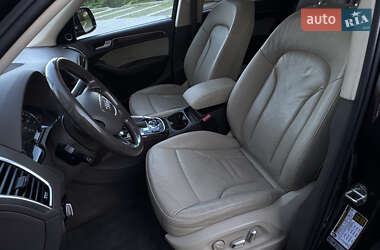 Внедорожник / Кроссовер Audi Q5 2016 в 