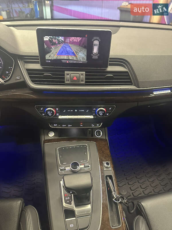 Внедорожник / Кроссовер Audi Q5 2019 в Киеве