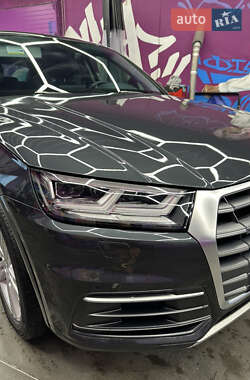 Внедорожник / Кроссовер Audi Q5 2019 в 