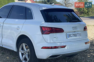 Позашляховик / Кросовер Audi Q5 2017 в 
