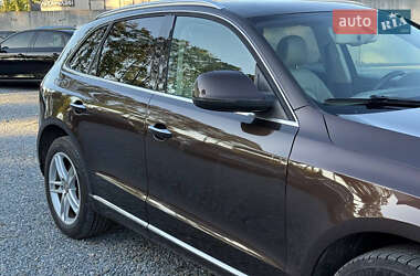 Внедорожник / Кроссовер Audi Q5 2015 в 