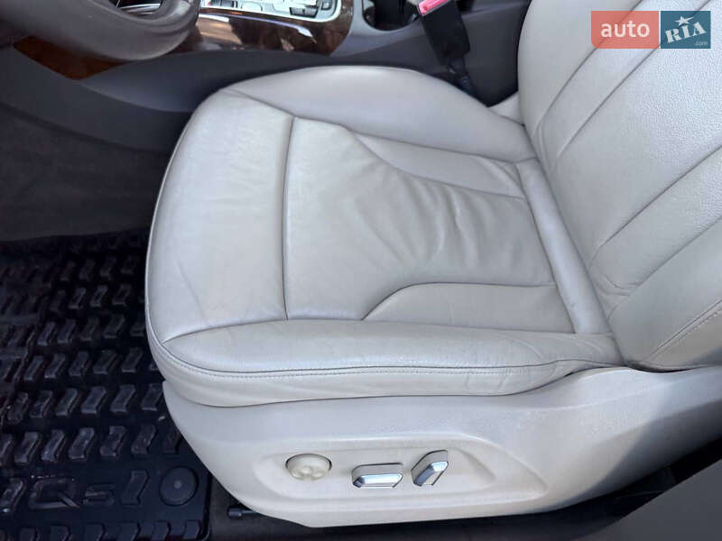 Внедорожник / Кроссовер Audi Q5 2015 в Стрые фото 37 Внедорожник / Кроссовер Audi Q5 2015 в Стрые