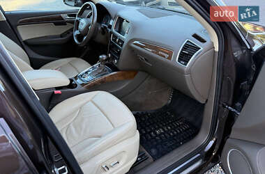 Внедорожник / Кроссовер Audi Q5 2015 в 