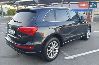 Позашляховик / Кросовер Audi Q5 2012 в 