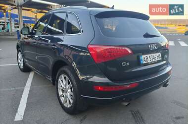 Позашляховик / Кросовер Audi Q5 2012 в 