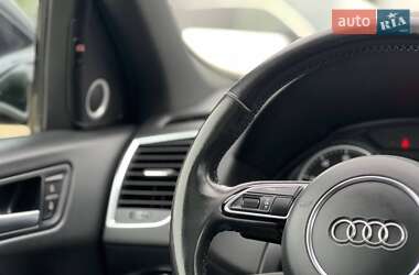 Внедорожник / Кроссовер Audi Q5 2016 в 