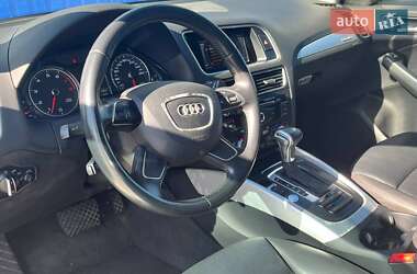 Внедорожник / Кроссовер Audi Q5 2015 в 
