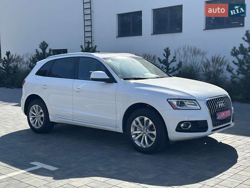 Позашляховик / Кросовер Audi Q5 2014 в Луцьку