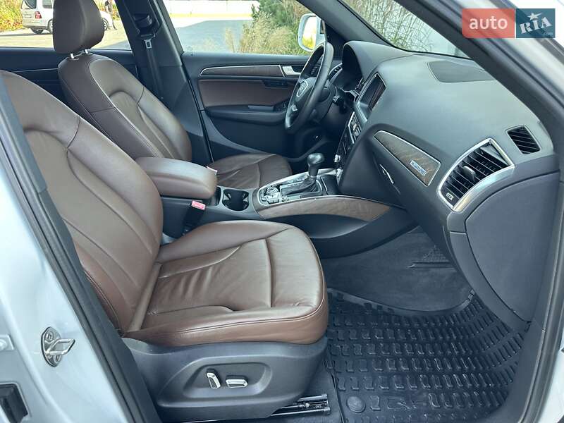Позашляховик / Кросовер Audi Q5 2014 в Луцьку