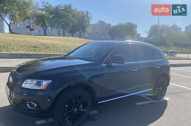 Внедорожник / Кроссовер Audi Q5 2015 в 