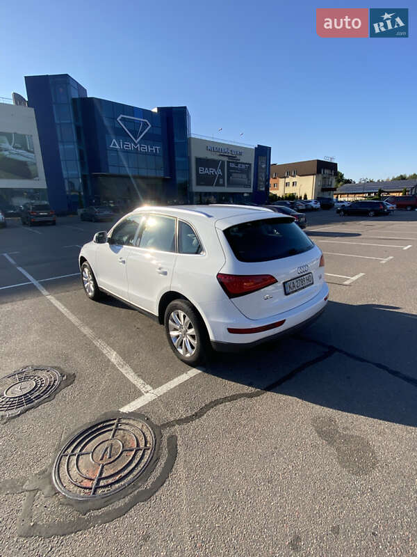 Позашляховик / Кросовер Audi Q5 2014 в Києві