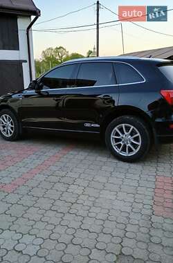 Внедорожник / Кроссовер Audi Q5 2011 в 
