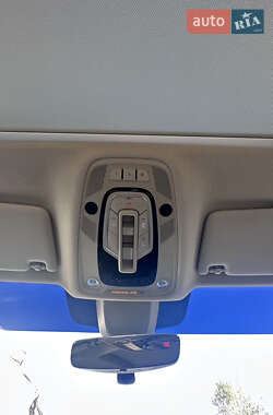 Позашляховик / Кросовер Audi Q5 2020 в 
