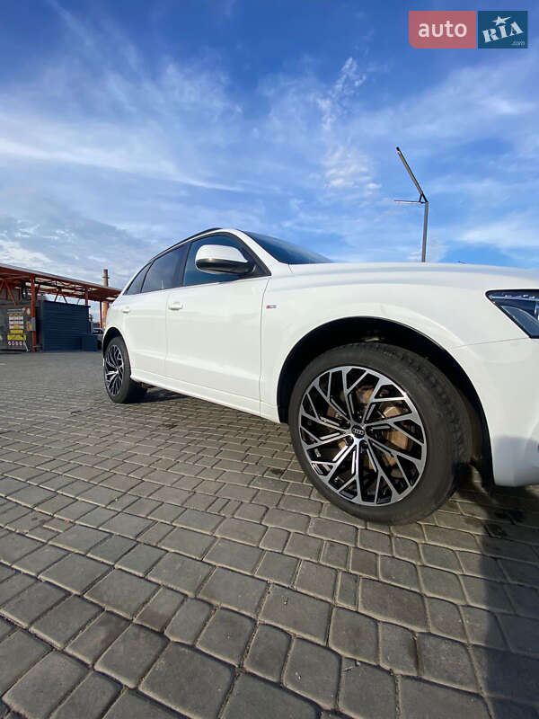 Позашляховик / Кросовер Audi Q5 2012 в Мукачевому