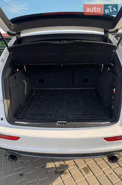 Внедорожник / Кроссовер Audi Q5 2012 в 