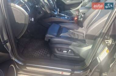 Внедорожник / Кроссовер Audi Q5 2015 в 