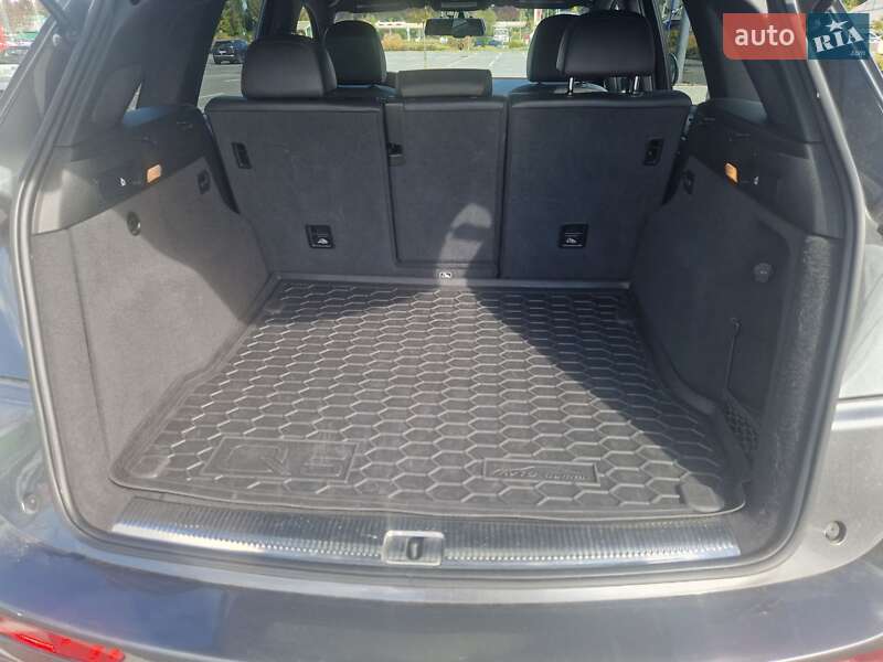 Внедорожник / Кроссовер Audi Q5 2015 в Николаеве