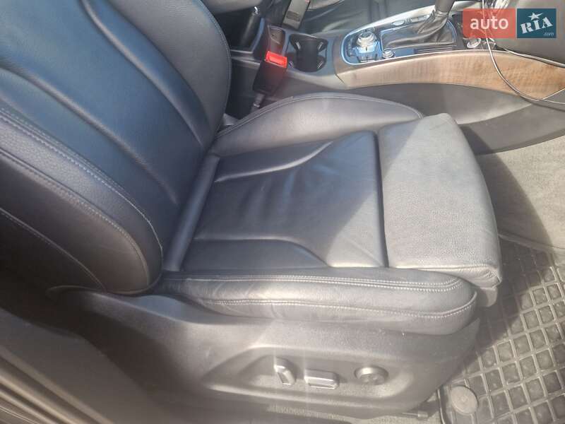 Внедорожник / Кроссовер Audi Q5 2015 в Николаеве