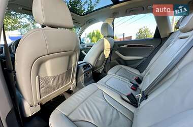 Позашляховик / Кросовер Audi Q5 2010 в 